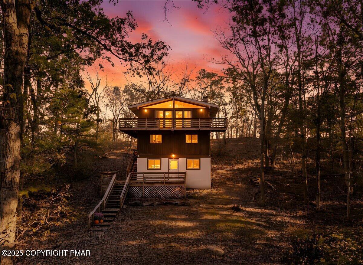 652 Rimrock Road Bartonsville, PA 18321 - Photo 2 of 37