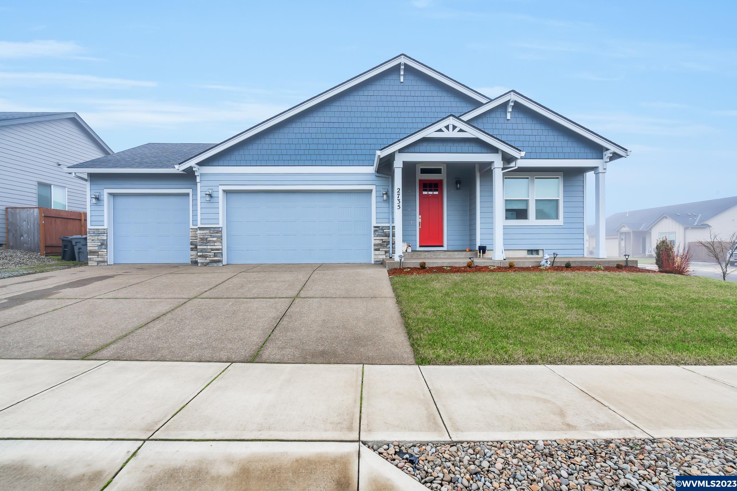 2735 Northeast Tuscan Loop Albany, OR 97321 - Photo 1 of 37 Gallery Image 1