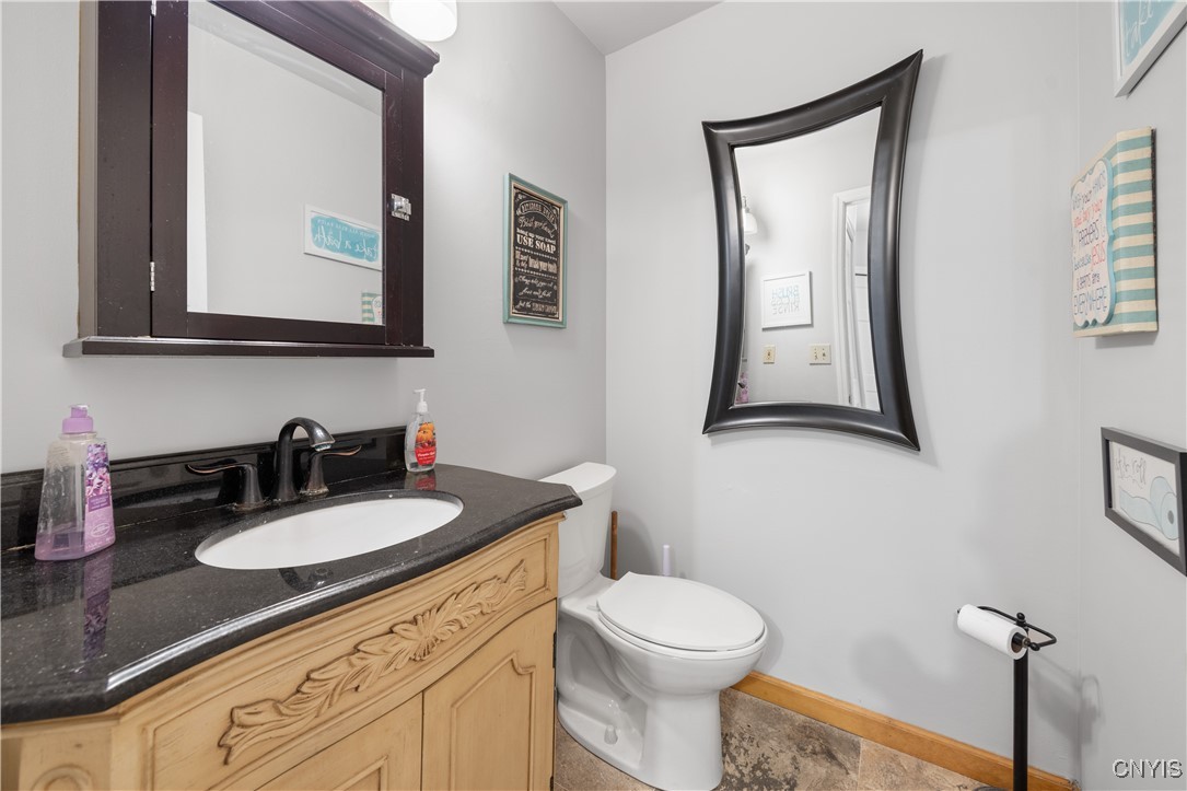 247 Kerryman Circle Lysander, NY 13027 - Photo 20 of 44