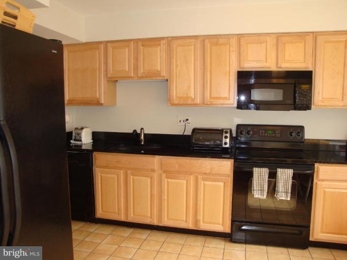 9025 Glenville Road Silver Spring, MD 20901 - Photo 5 of 5 Kitchen #2