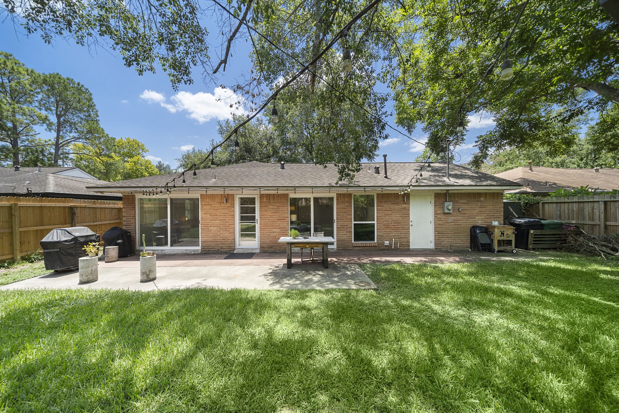4306 Warm Springs Road Houston, TX 77035 - Photo 33 of 36 Picture from 2023. added Shade cover for patio