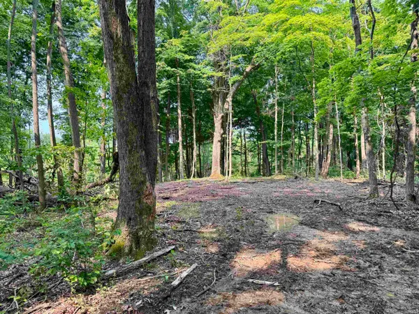 $160,000 | 2 State Road 237, English, IN 47118