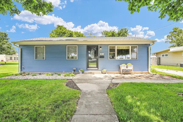 $214,000 | 906 East Daggy Street, Tuscola, IL 61953