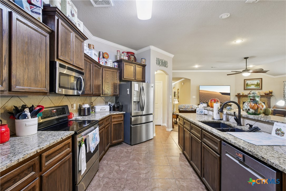 509 Dusty Lane Belton, TX 76513 - Photo 11 of 32