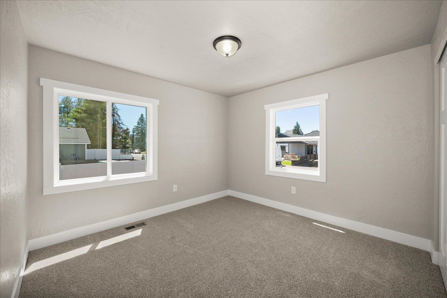 1005 South Century Road Spokane Valley, WA 99037 - Photo 20 of 44