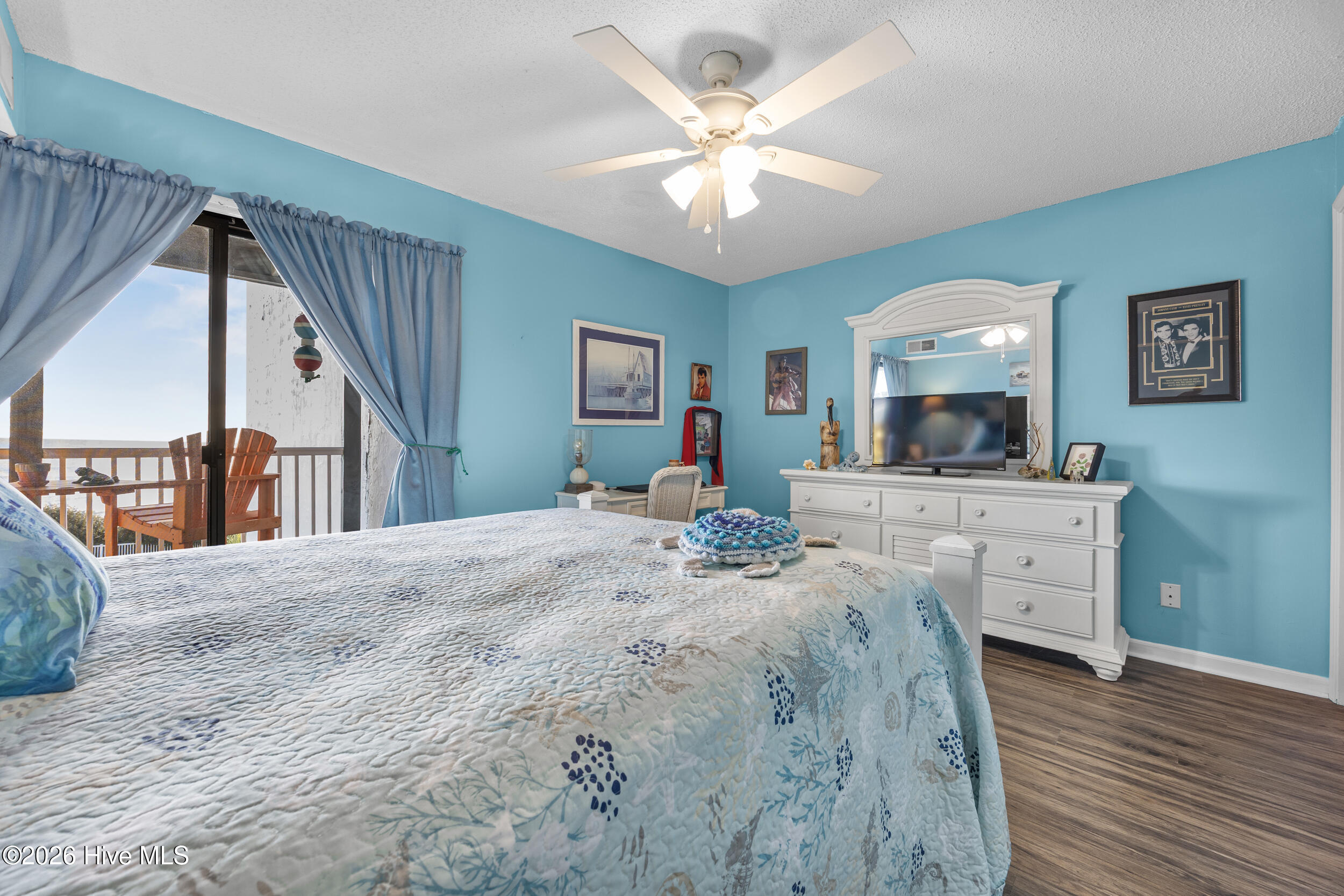 1896 New River Inlet Road, Unit 1315 North Topsail Beach, NC 28460 - Photo 21 of 43 20_bedroom