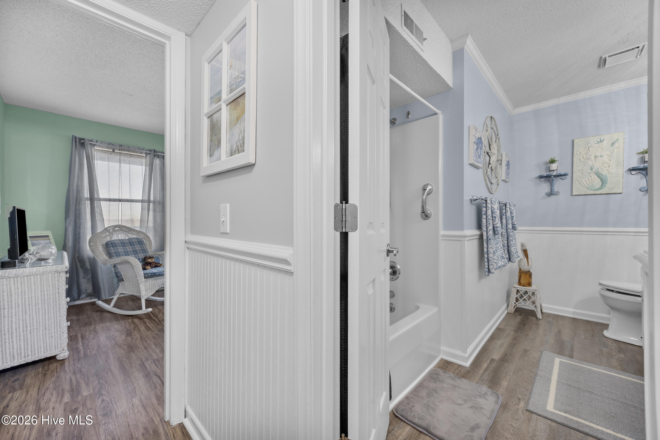 1896 New River Inlet Road, Unit 1315 North Topsail Beach, NC 28460 - Photo 30 of 43 27_bathroom