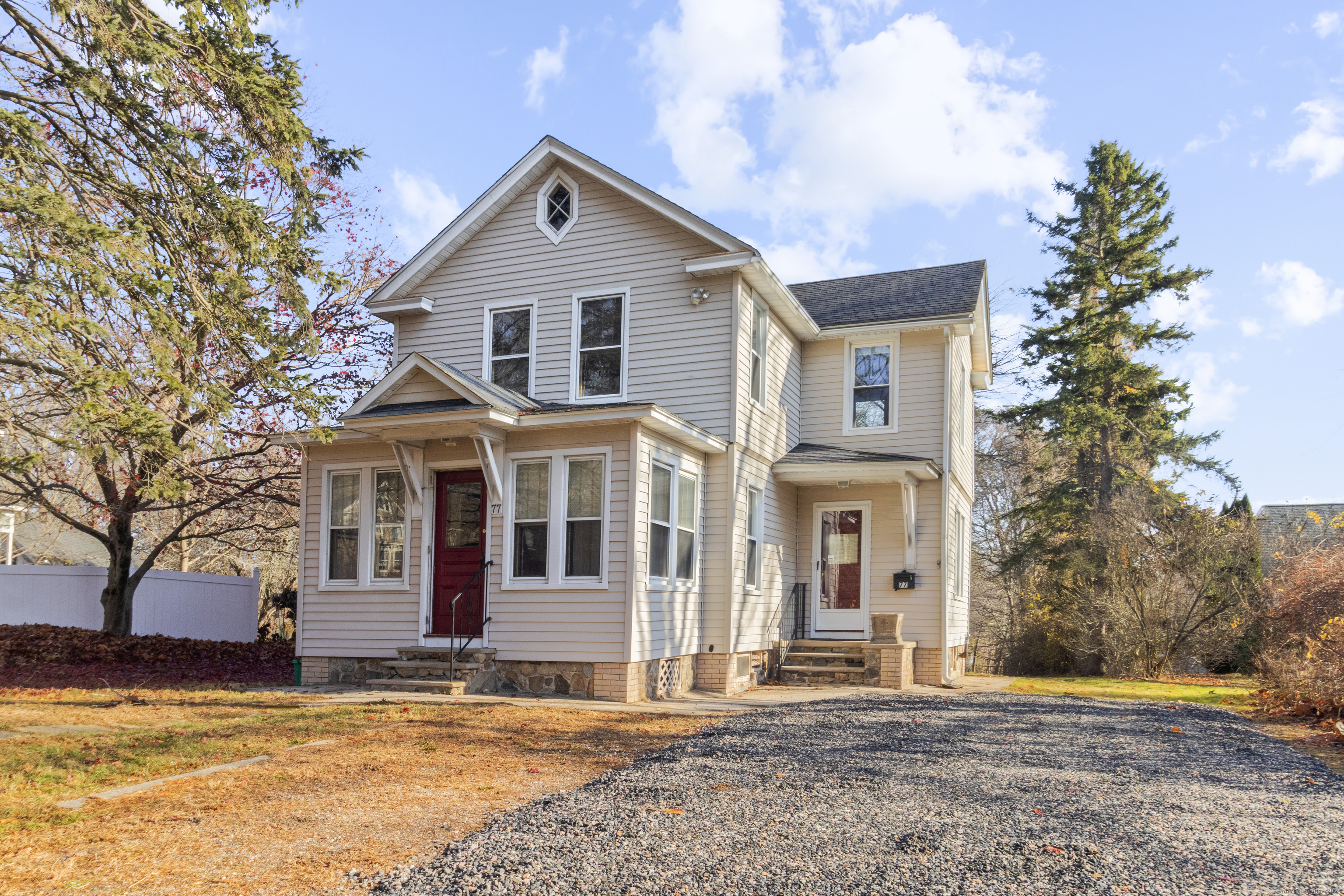 77 High Street Clinton, CT 06413 - Photo 1 of 1