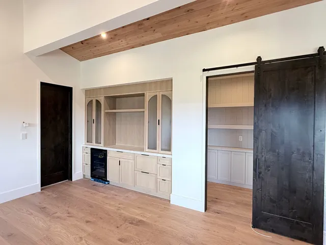 a view of empty room