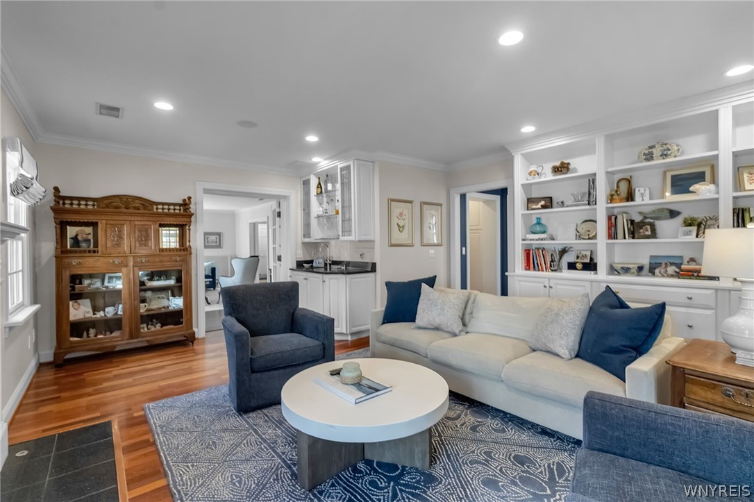 217 Brantwood Road Amherst, NY 14226 - Photo 13 of 50