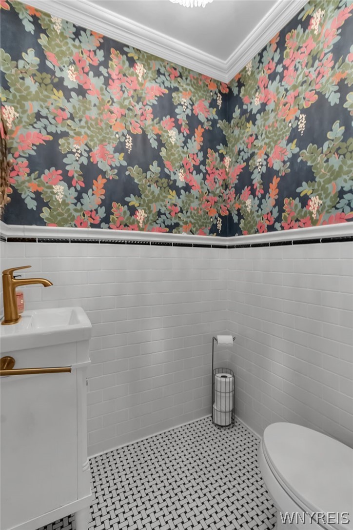 217 Brantwood Road Amherst, NY 14226 - Photo 17 of 50