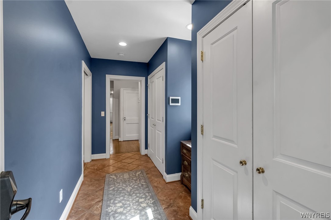 217 Brantwood Road Amherst, NY 14226 - Photo 18 of 50