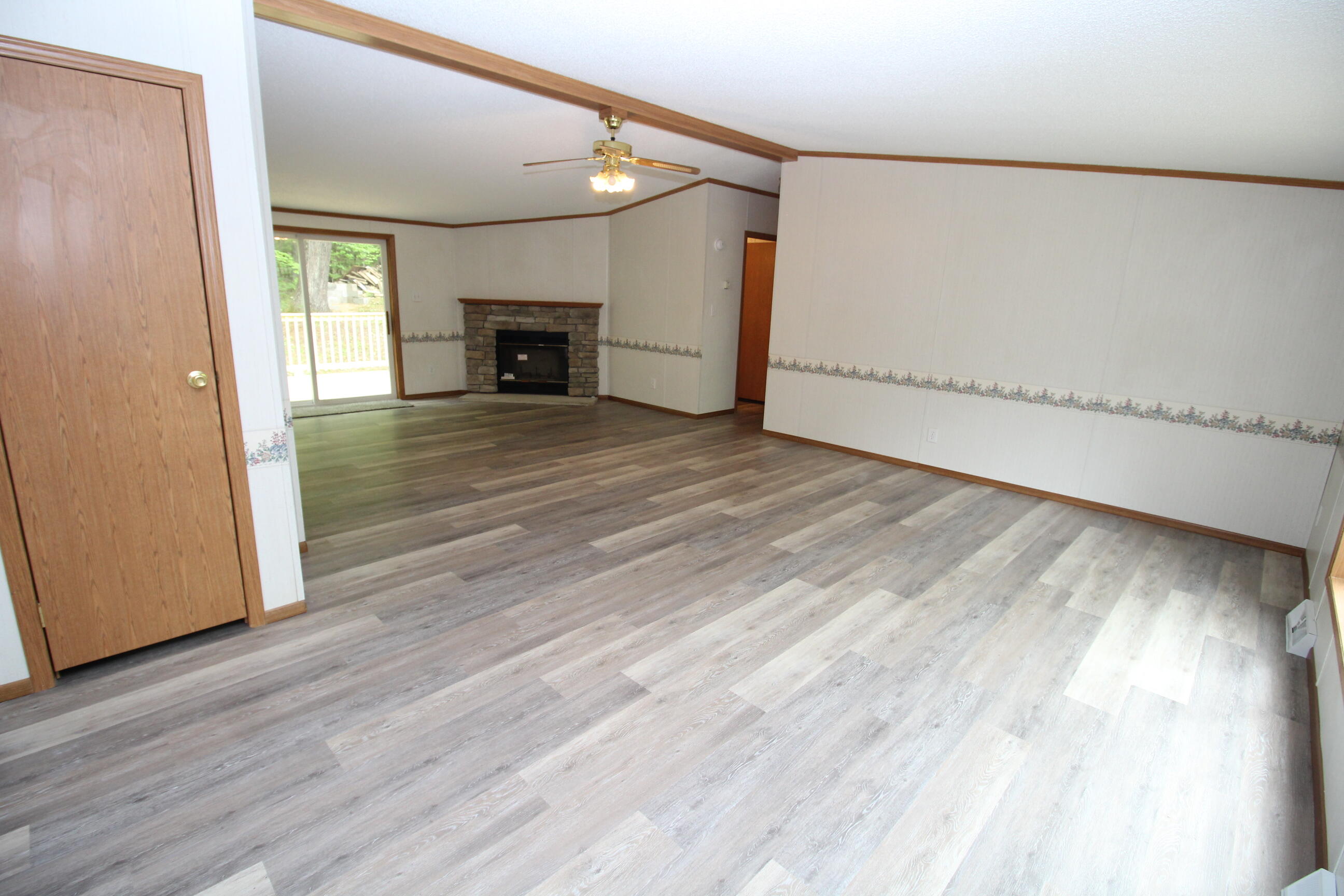586 Jewett Hill Road Canton, ME 04221 - Photo 8 of 60 8. Living Room
