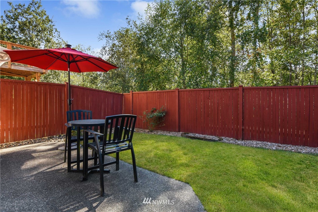 2012 189th Place Southeast Bothell, WA 98012 - Photo 20 of 21 Gallery Image 20