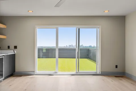 $889,000 | 2156 Summitt Avenue, Nashville, TN 37218