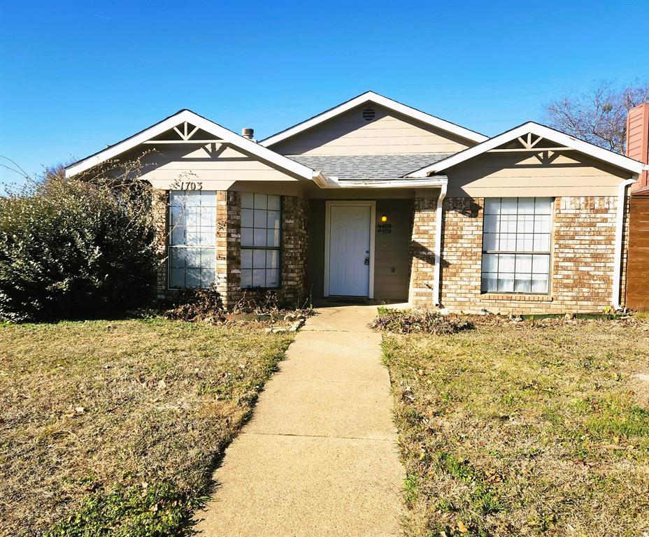 1703 Leroy Road Dallas, TX 75217 - Photo 1 of 9