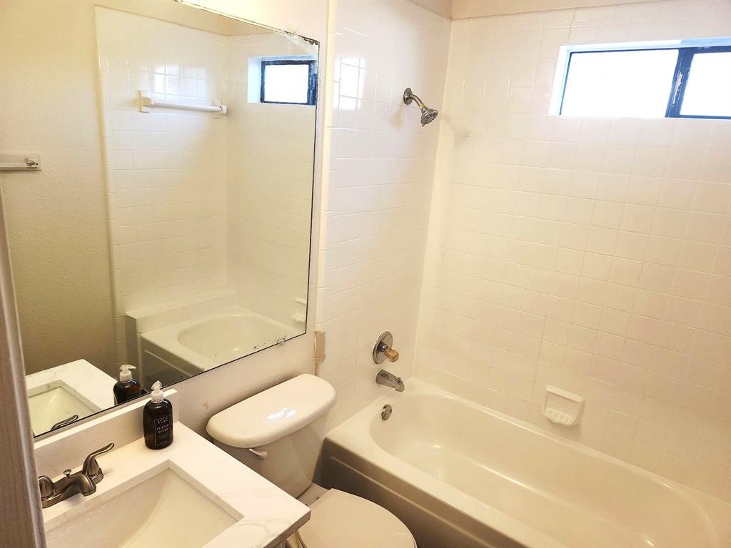 1703 Leroy Road Dallas, TX 75217 - Photo 9 of 9