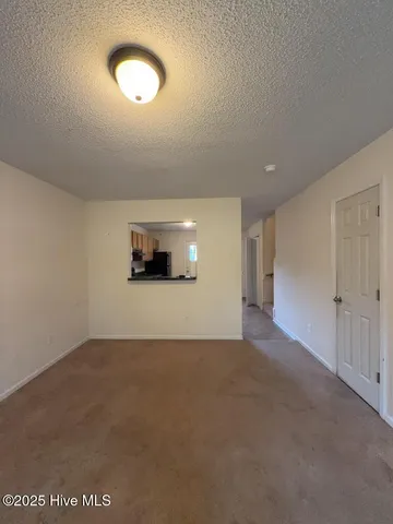 $1,200 | 1967 West Brandymill Lane, Jacksonville, NC 28546