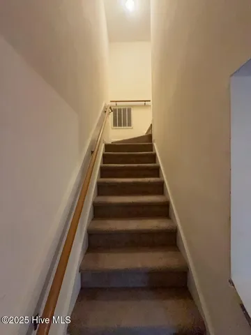 $1,200 | 1967 West Brandymill Lane, Jacksonville, NC 28546