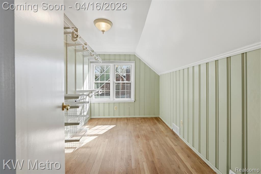 1936 Dorothea Road Berkley, MI 48072 - Photo 27 of 34 Gallery Image 27