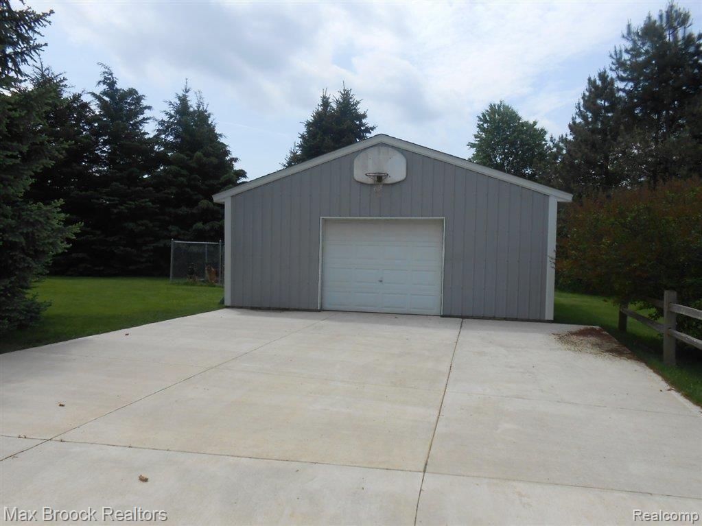 3565 Hosner Road Dryden, MI 48428 - Photo 17 of 22 Pole Barn
