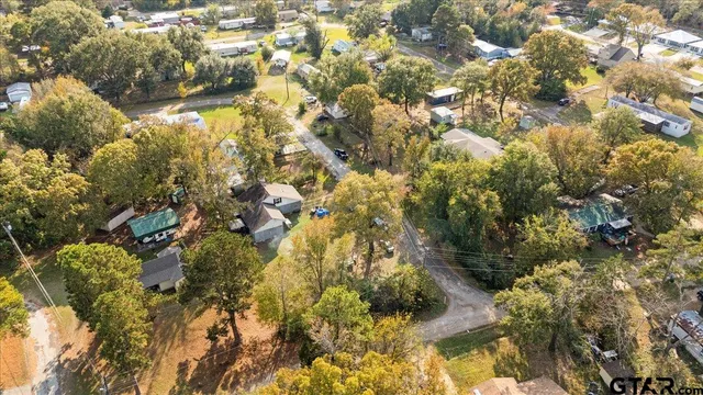 a view of a yard of a house