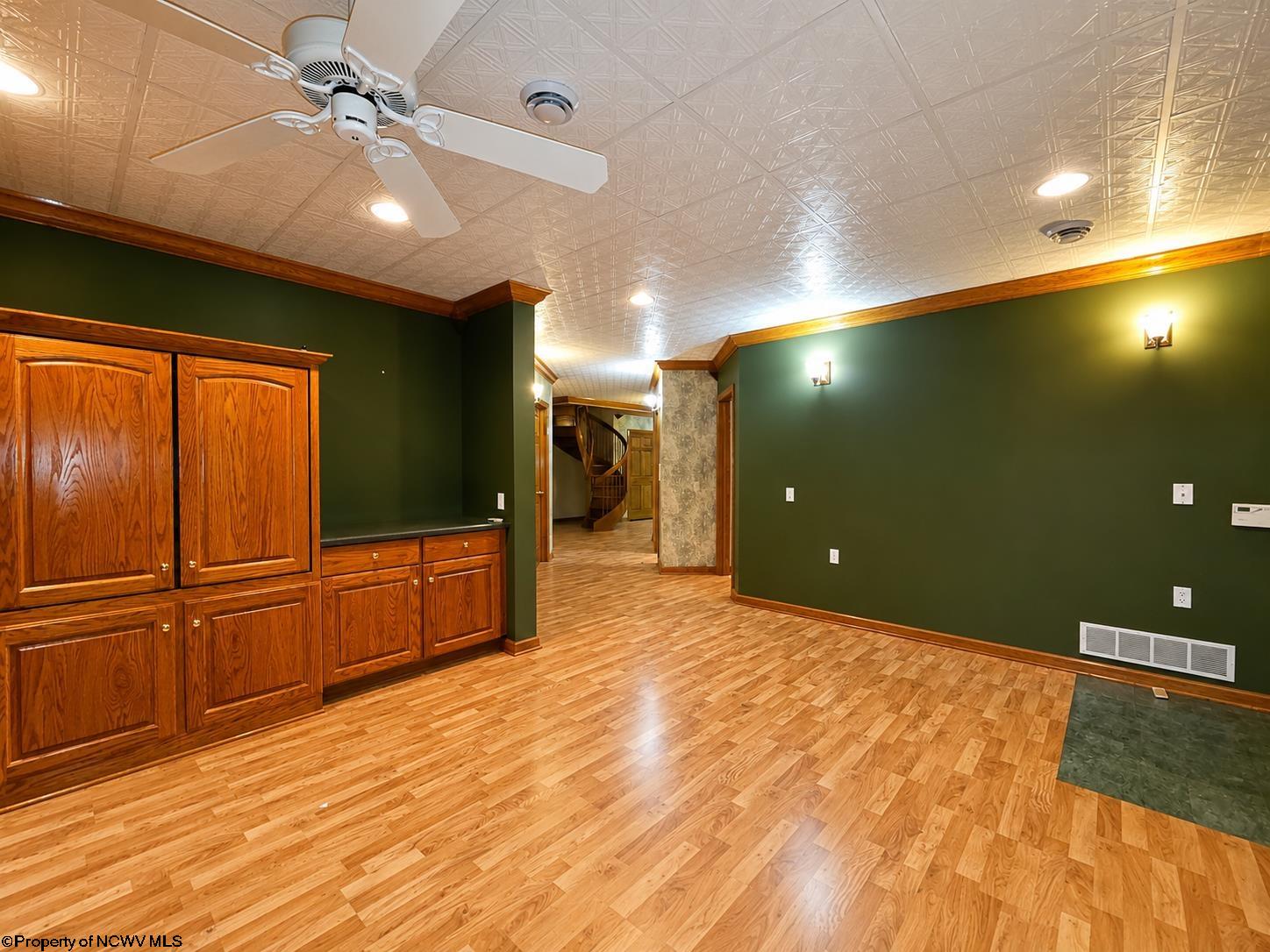 102 Hunters Ridge Road Wheeling, WV 26003 - Photo 41 of 50 Gallery Image 41