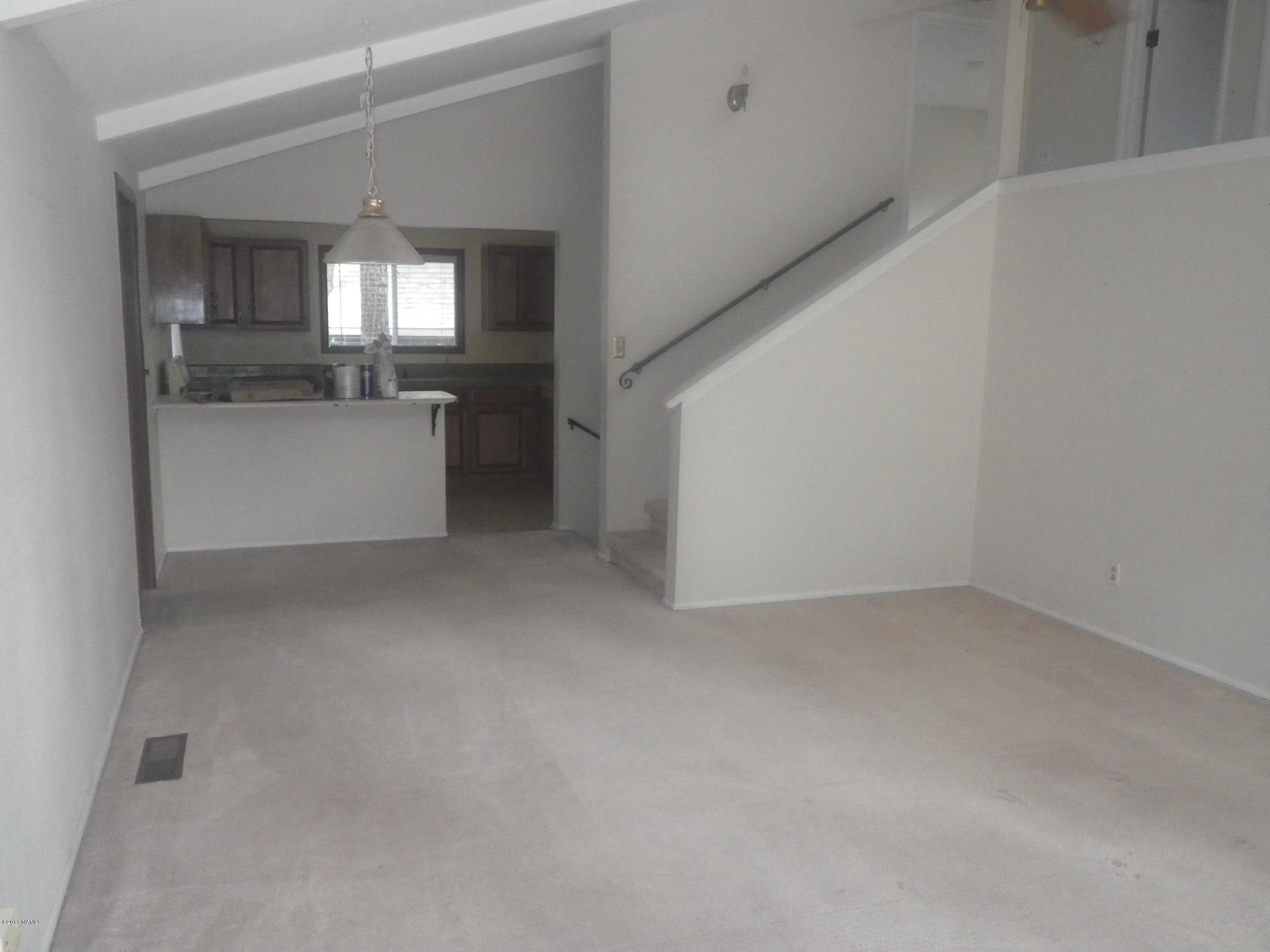 3802 North Swiss Road Flagstaff, AZ 86004 - Photo 7 of 19 102