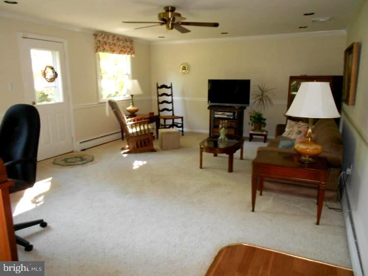 115 Clayton Road Hatboro, PA 19040 - Photo 14 of 20 Family Room