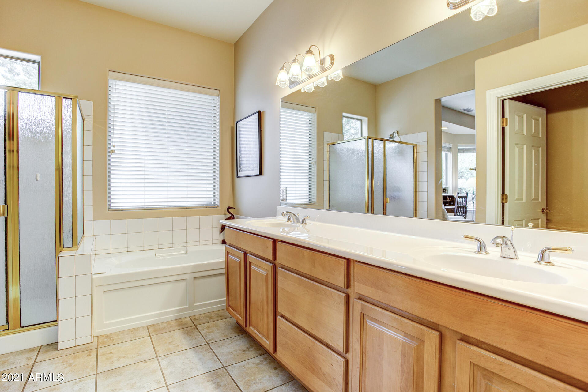 608 North Eagle Ridge Road Payson, AZ 85541 - Photo 13 of 31 Master Bathroom (1)