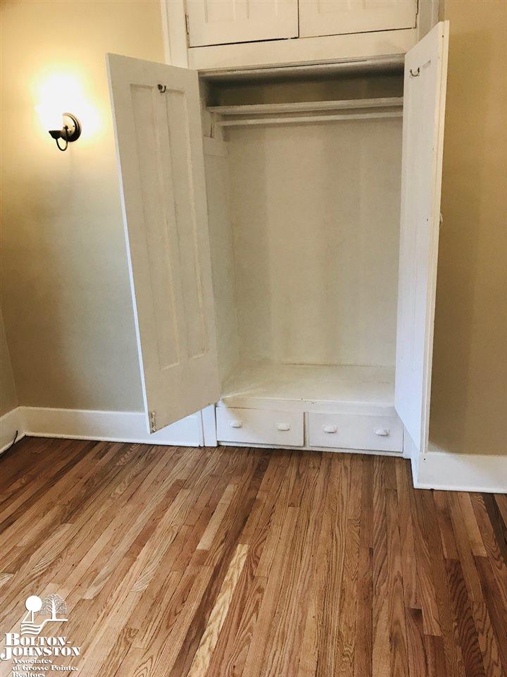 980 Nottingham Road Grosse Pointe, MI 48230 - Photo 6 of 17