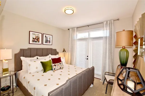 $1,825 | 465 Memorial Drive Southeast, Unit 340, Atlanta, GA 30312