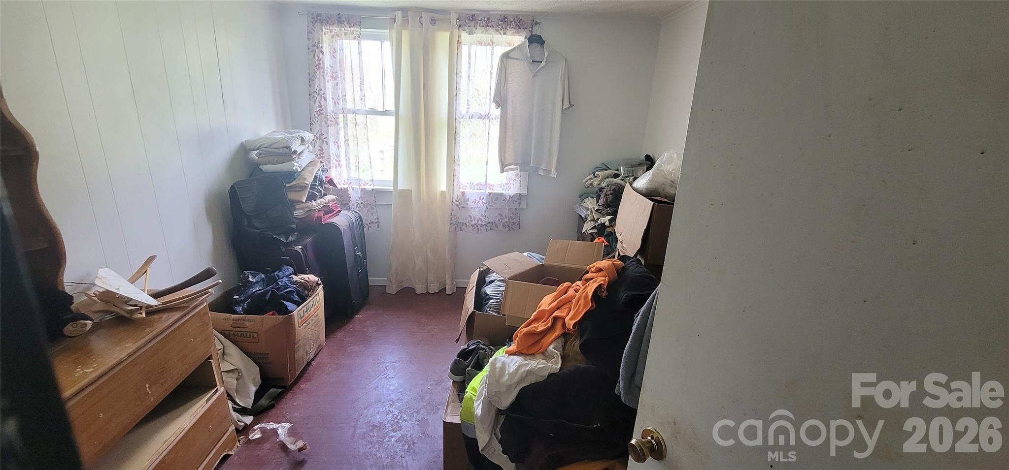 60 Mingus Street Canton, NC 28716 - Photo 9 of 14 a view of a room with gym equipment