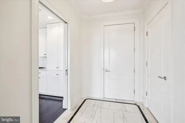 $1,350,000 | 6900 Fleetwood Road, Unit 600, McLean, VA 22101