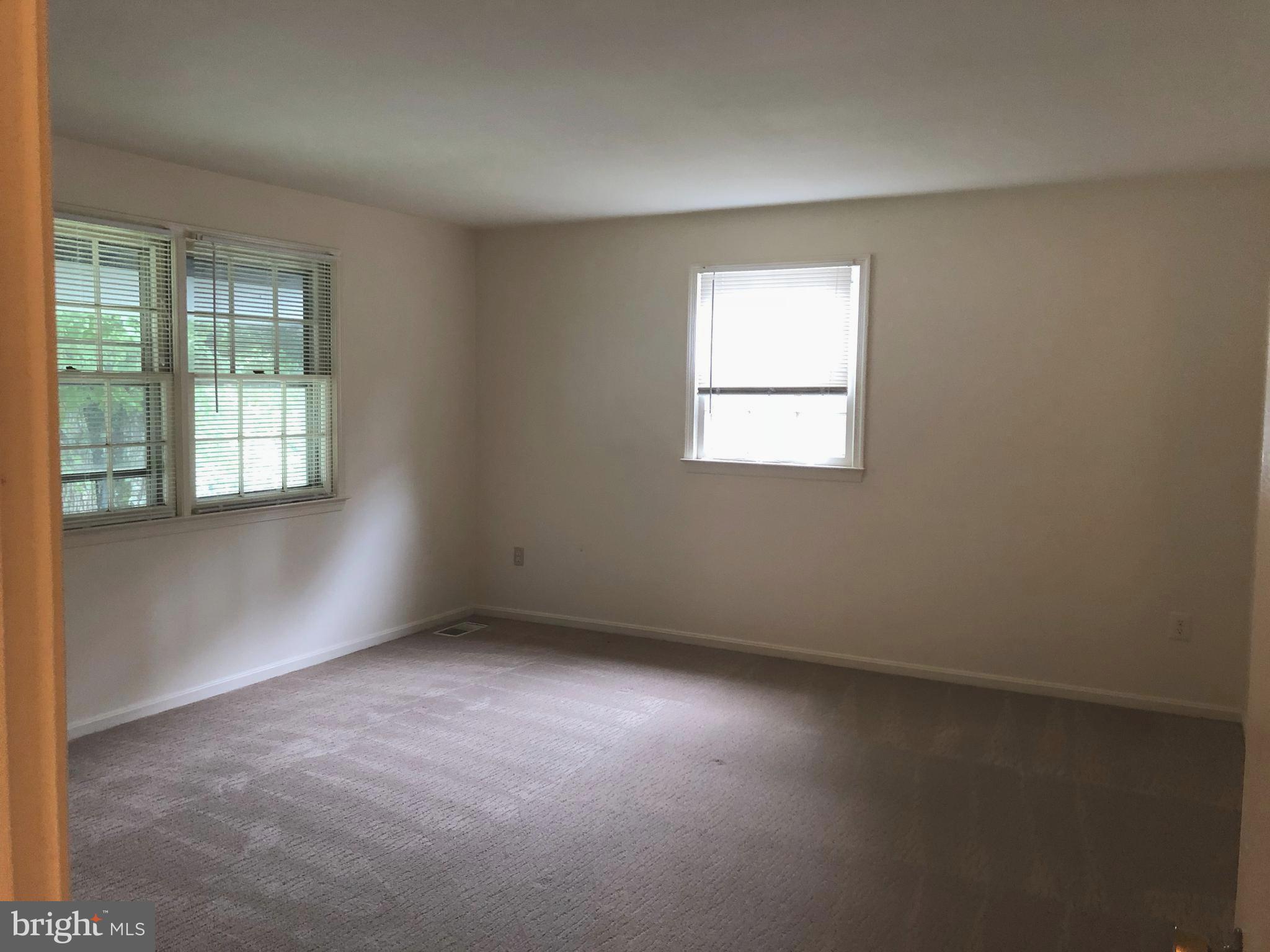 7223 Reservation Drive Springfield, VA 22153 - Photo 6 of 9 Bedroom (Master)