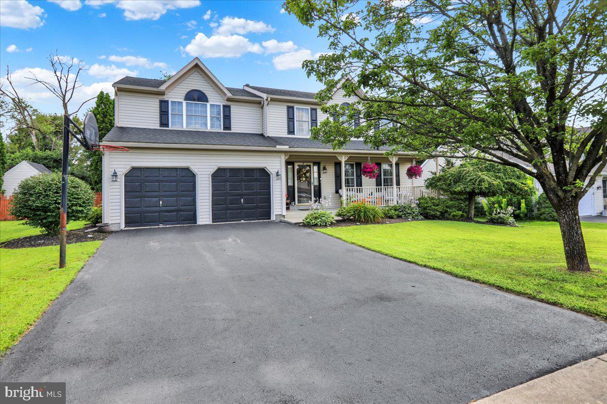 4580 Hillside Road Reading, PA 19606 - Photo 3 of 42 Gallery Image 3