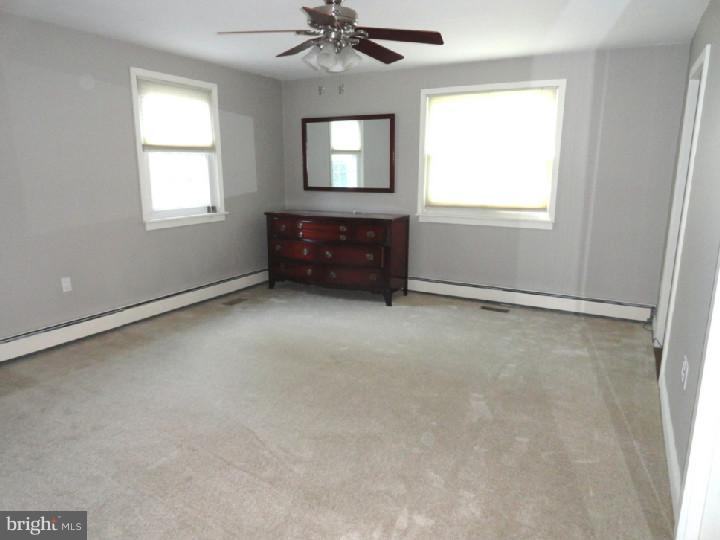 1527 Lawrence Road Havertown, PA 19083 - Photo 8 of 15