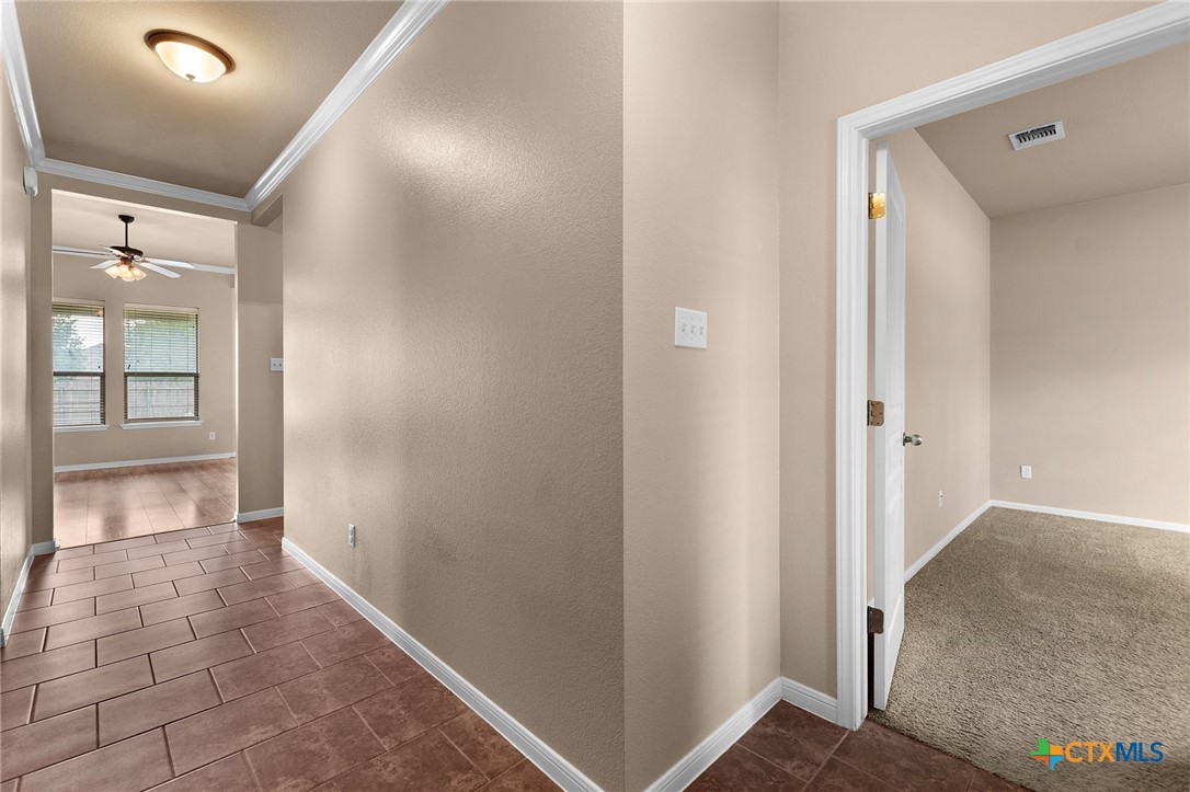 408 Copper Ridge Loop Temple, TX 76502 - Photo 12 of 39 Bright and open entry hall