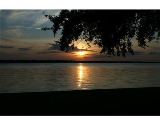 1848 Northwest Treasure Point Stuart, FL 34994 - Photo 29 of 34 Gallery Image 29