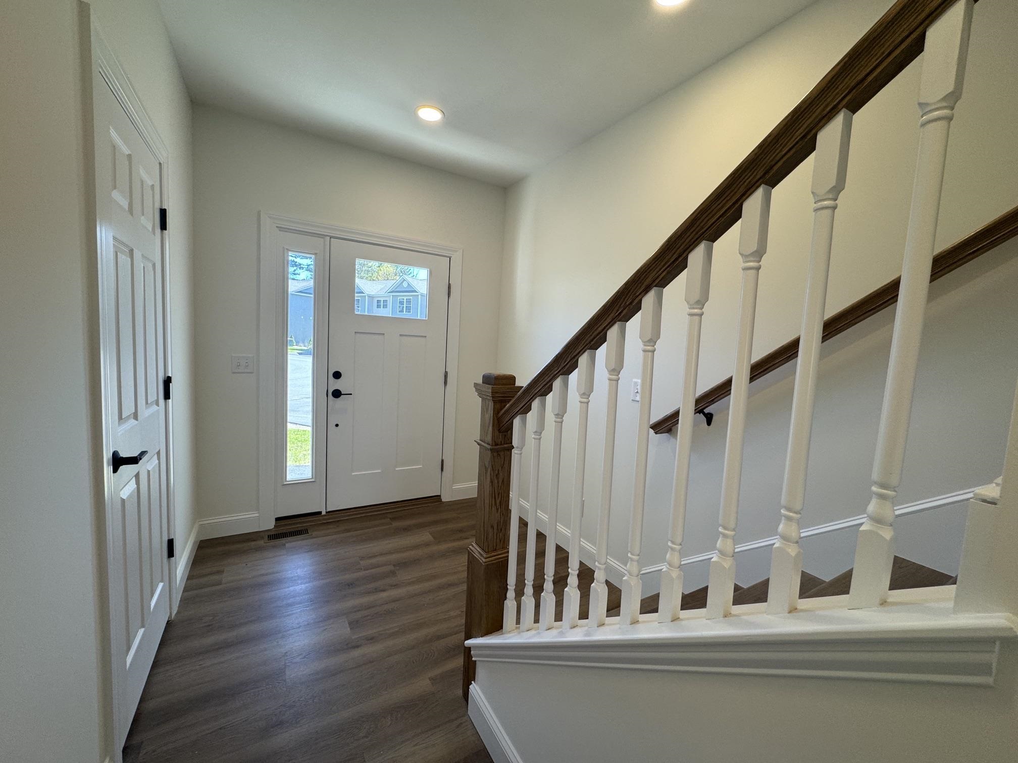8 A Dearborn Circle Walpole, NH 03608 - Photo 6 of 16