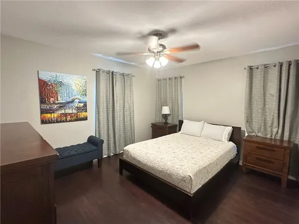 $1,500 | 2837 Santa Fe Street, Unit 1, Corpus Christi, TX 78404