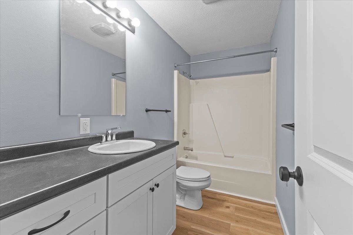 38 Hobbs Road Milton, VT 05468 - Photo 21 of 33