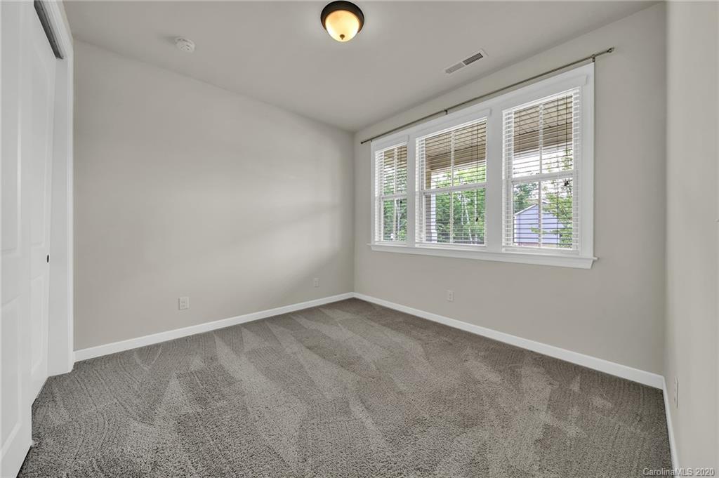 1529 Liberty Row Drive Tega Cay, SC 29708 - Photo 14 of 32 Gallery Image 14