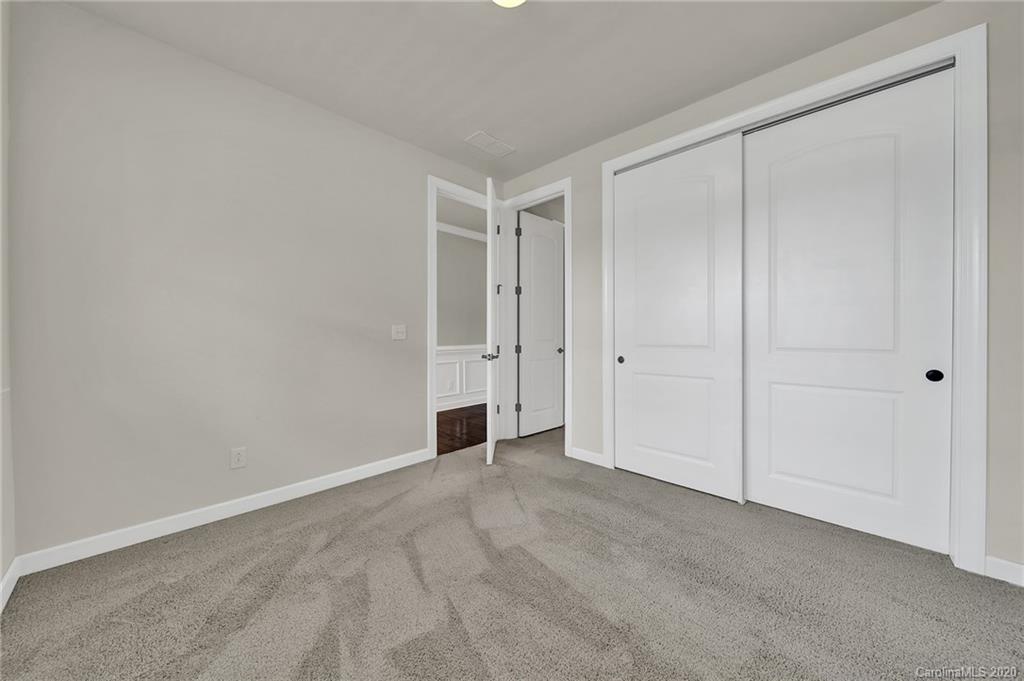 1529 Liberty Row Drive Tega Cay, SC 29708 - Photo 15 of 32 Gallery Image 15