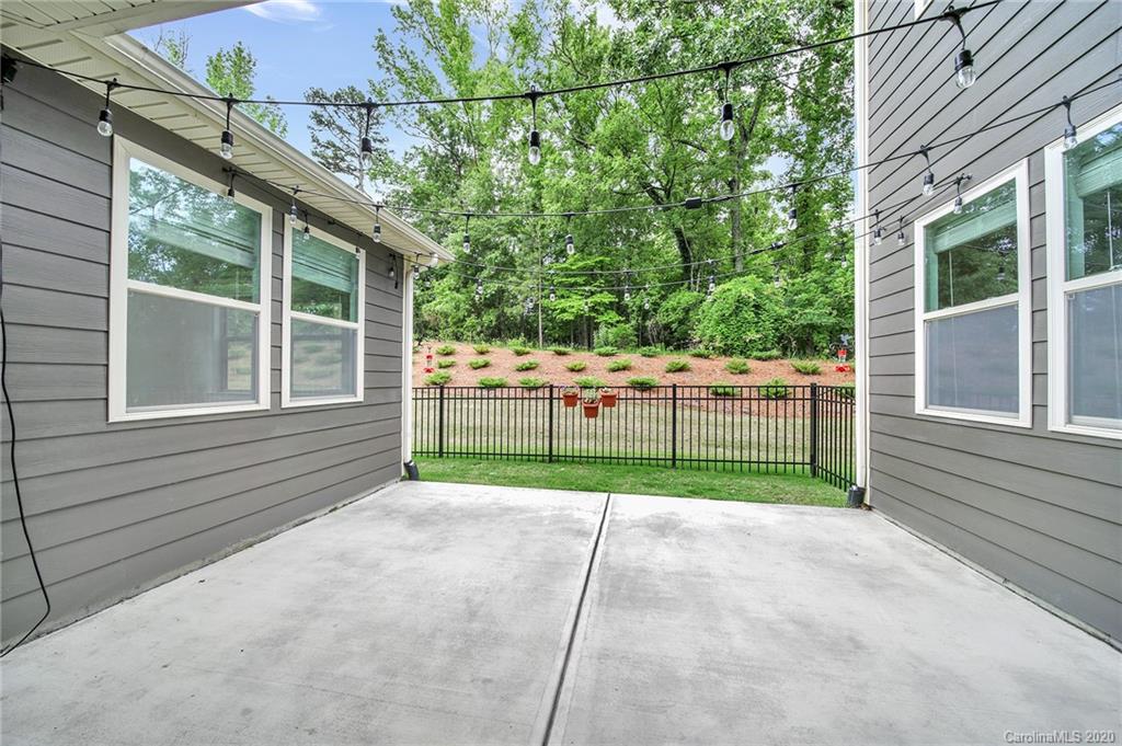 1529 Liberty Row Drive Tega Cay, SC 29708 - Photo 3 of 32 Gallery Image 3