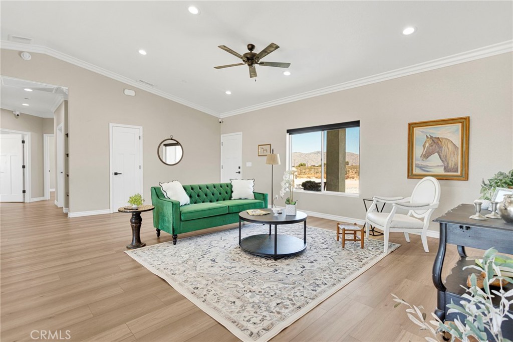 10770 Chipmunk Road Apple Valley, CA 92308 - Photo 9 of 35