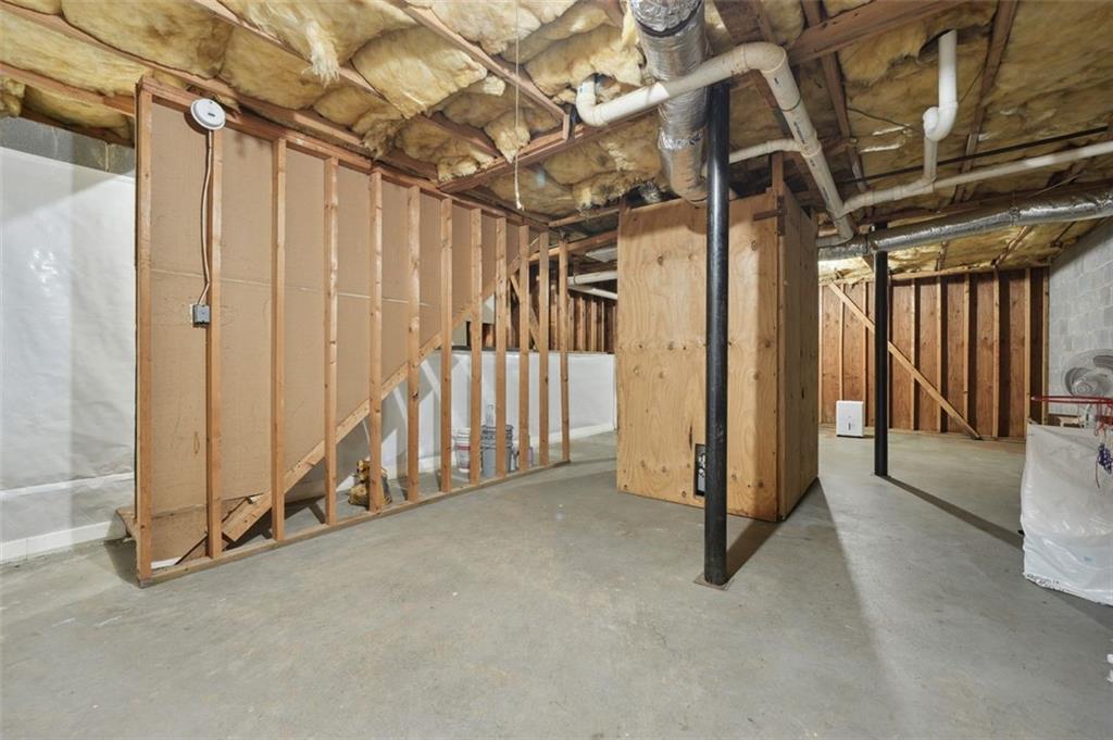 6420 Marbut Road Lithonia, GA 30058 - Photo 24 of 29 a view of an empty room