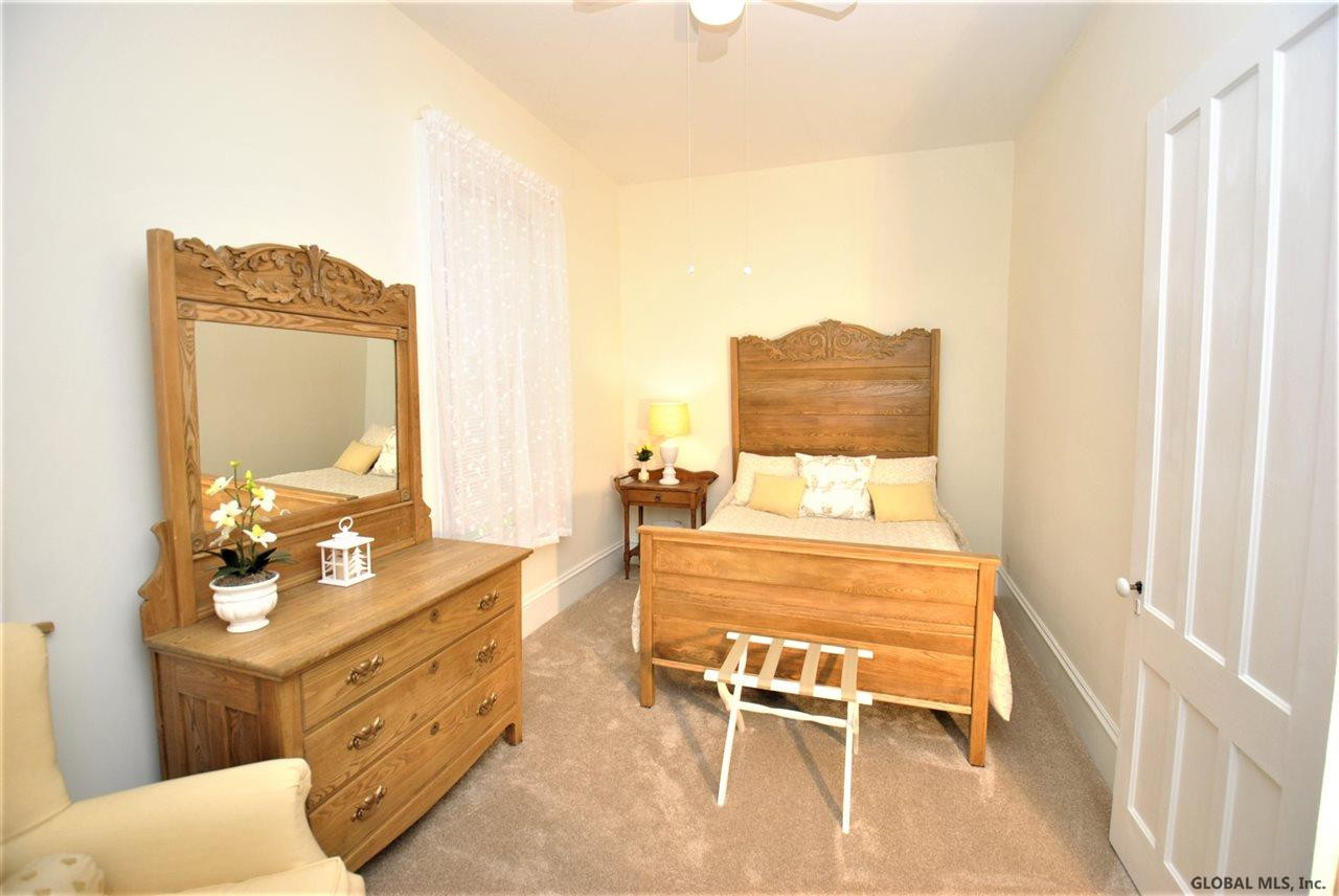 2154 Rosendale Road Niskayuna, NY 12309 - Photo 20 of 51 Photo 20