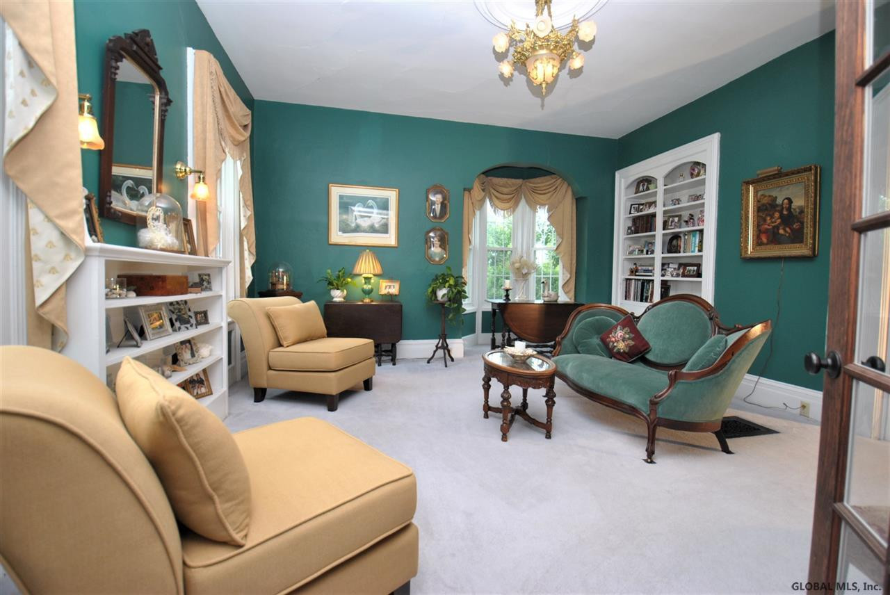 2154 Rosendale Road Niskayuna, NY 12309 - Photo 10 of 51 Photo 10