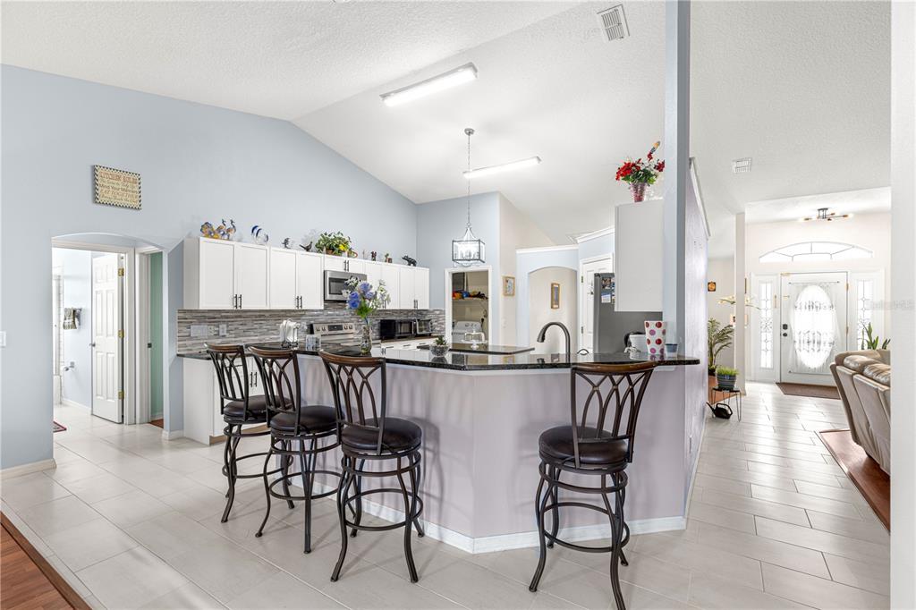 6470 Southwest 51st Terrace Ocala, FL 34474 - Photo 15 of 59